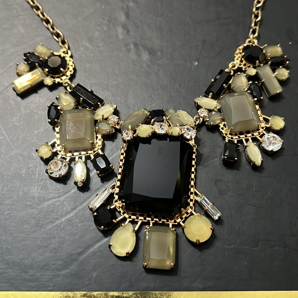 Kate spade statement necklace - Picture 2 of 2